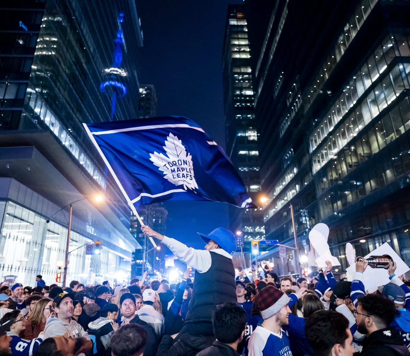 The Leafs Won and the Bruins Lost - Perfect episode artwork