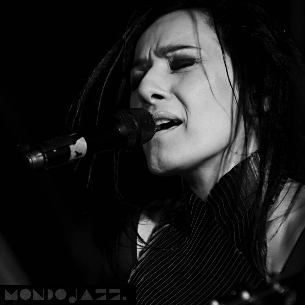 Roxana Amed, Fracensco Chiapperini, Dr. Lonnie Smith, Hitra & Other New Releases