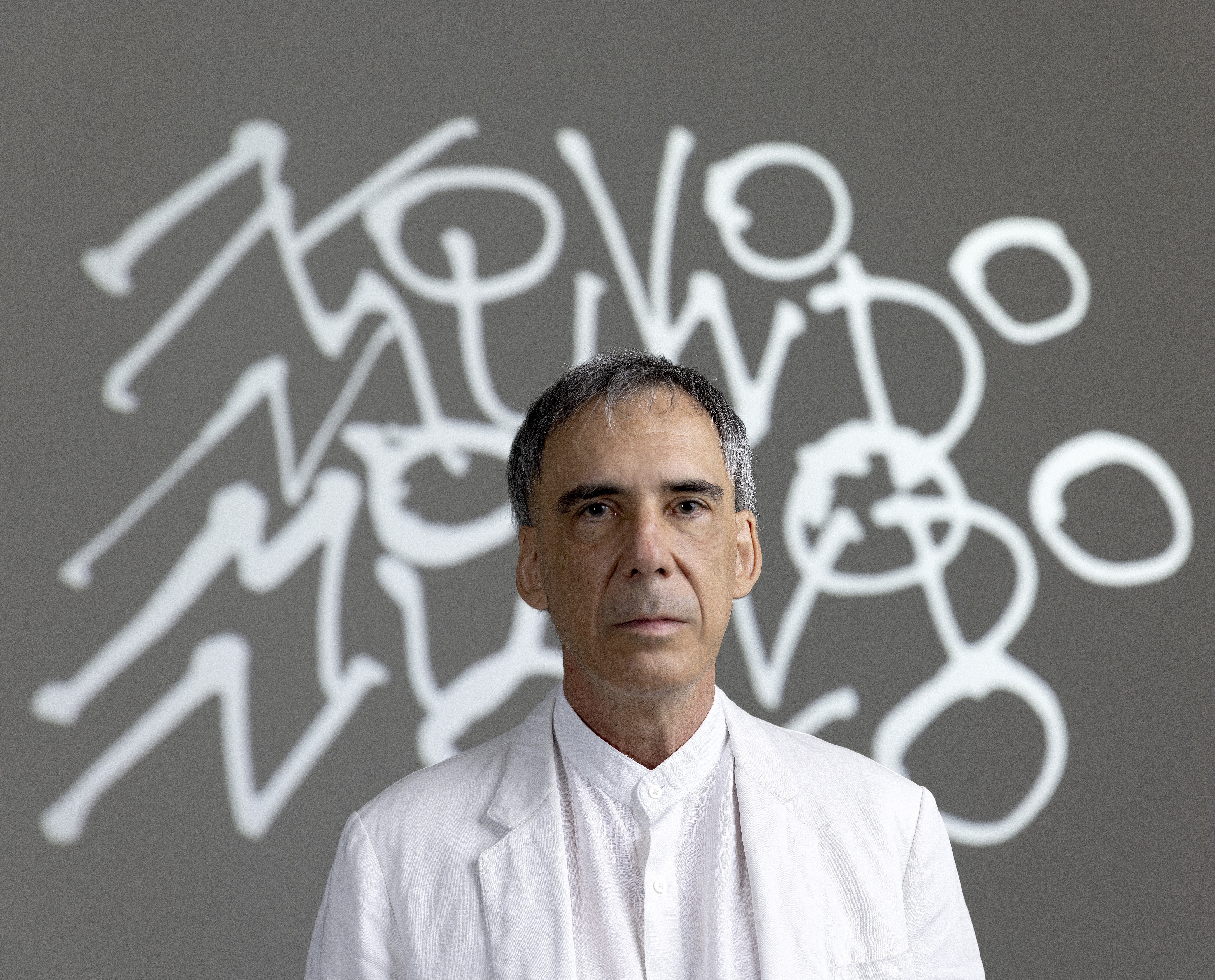 Arnaldo Antunes: 'Saí dos Titãs pra poder mostrar outras áreas da minha produção'