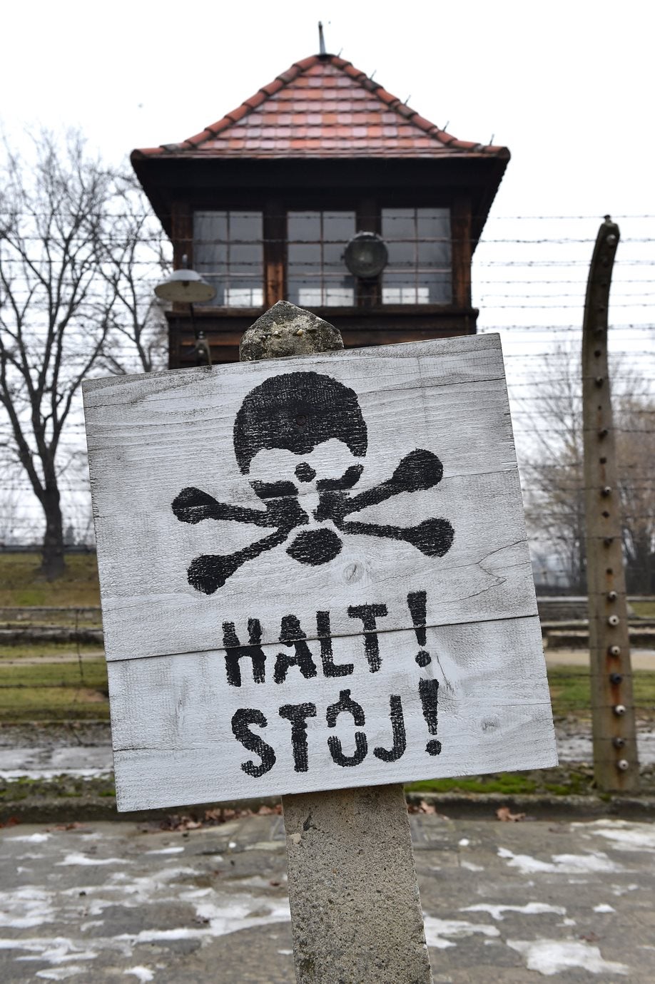 Łazowski el médico polaco que salvó a 8000 judíos del Holocausto nazi