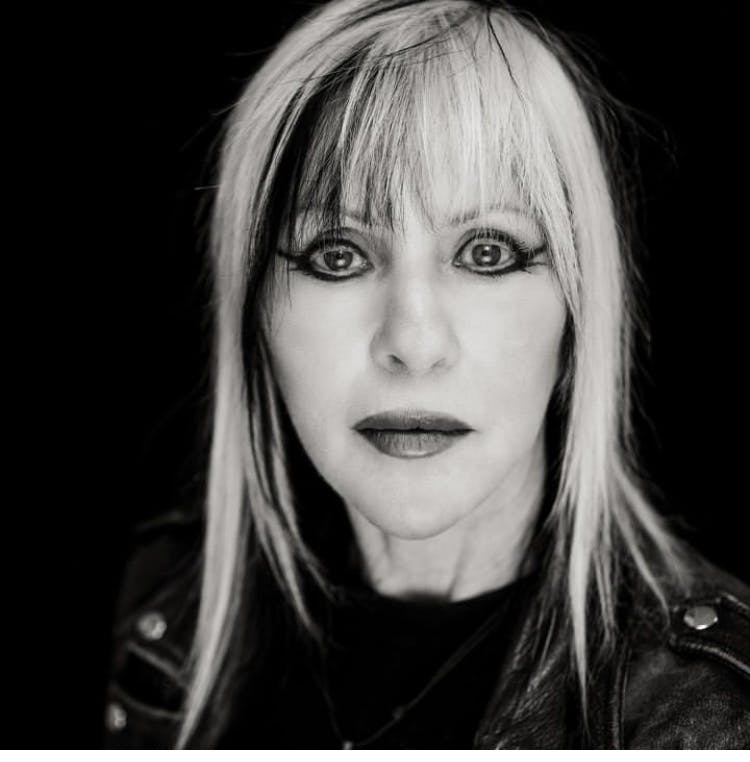 The Devil's Music 62: Cynthia B-Girl The Devil's Music 62: Cynthia B-Girl