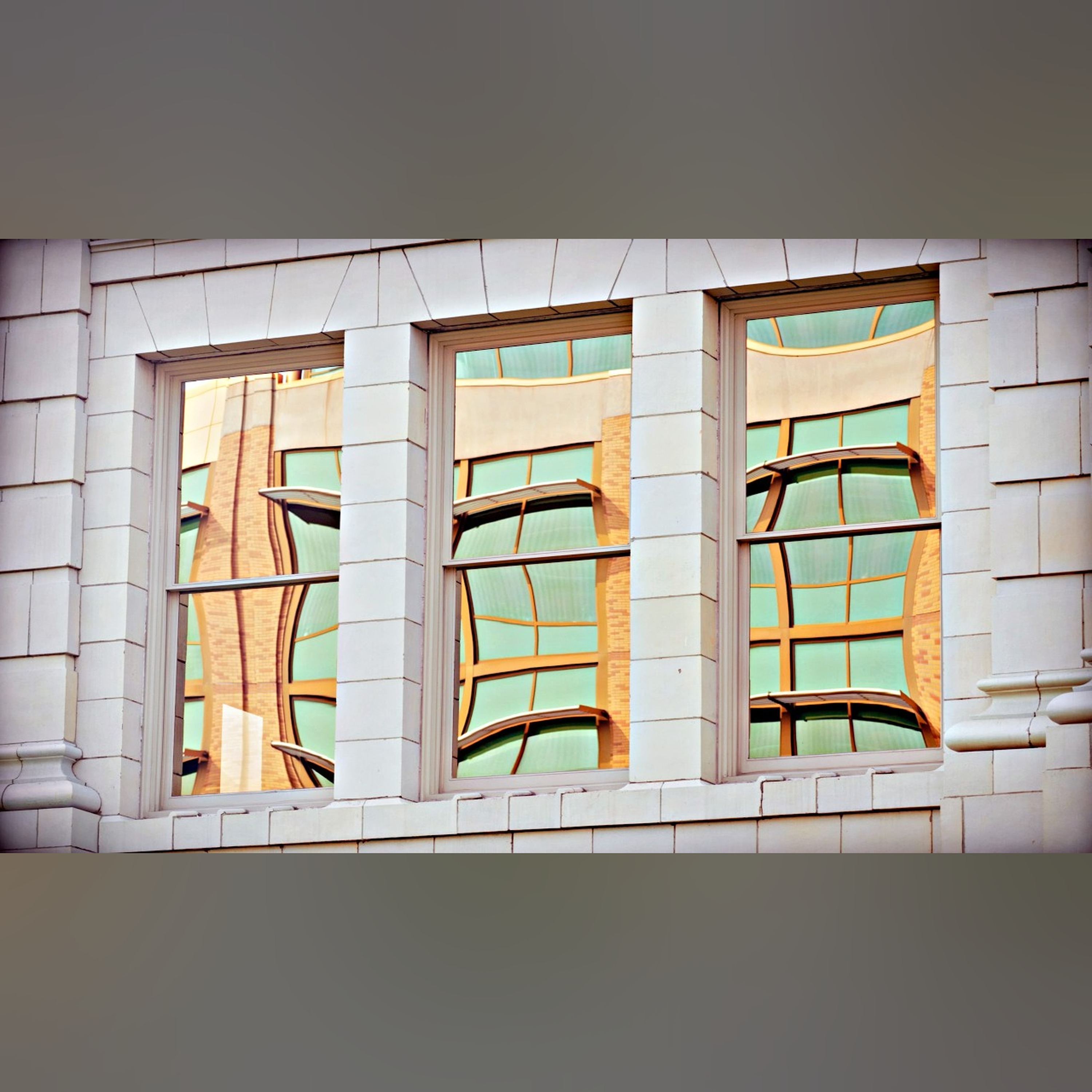 The Wavy Window Paradox episode artwork
