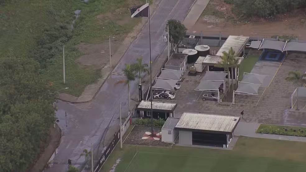 Atacante do Vasco é alvo de buscas em operação que investiga ligação com o tráfico episode artwork