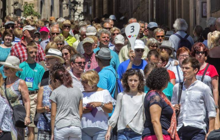 ¿Se puede frenar el turismo?