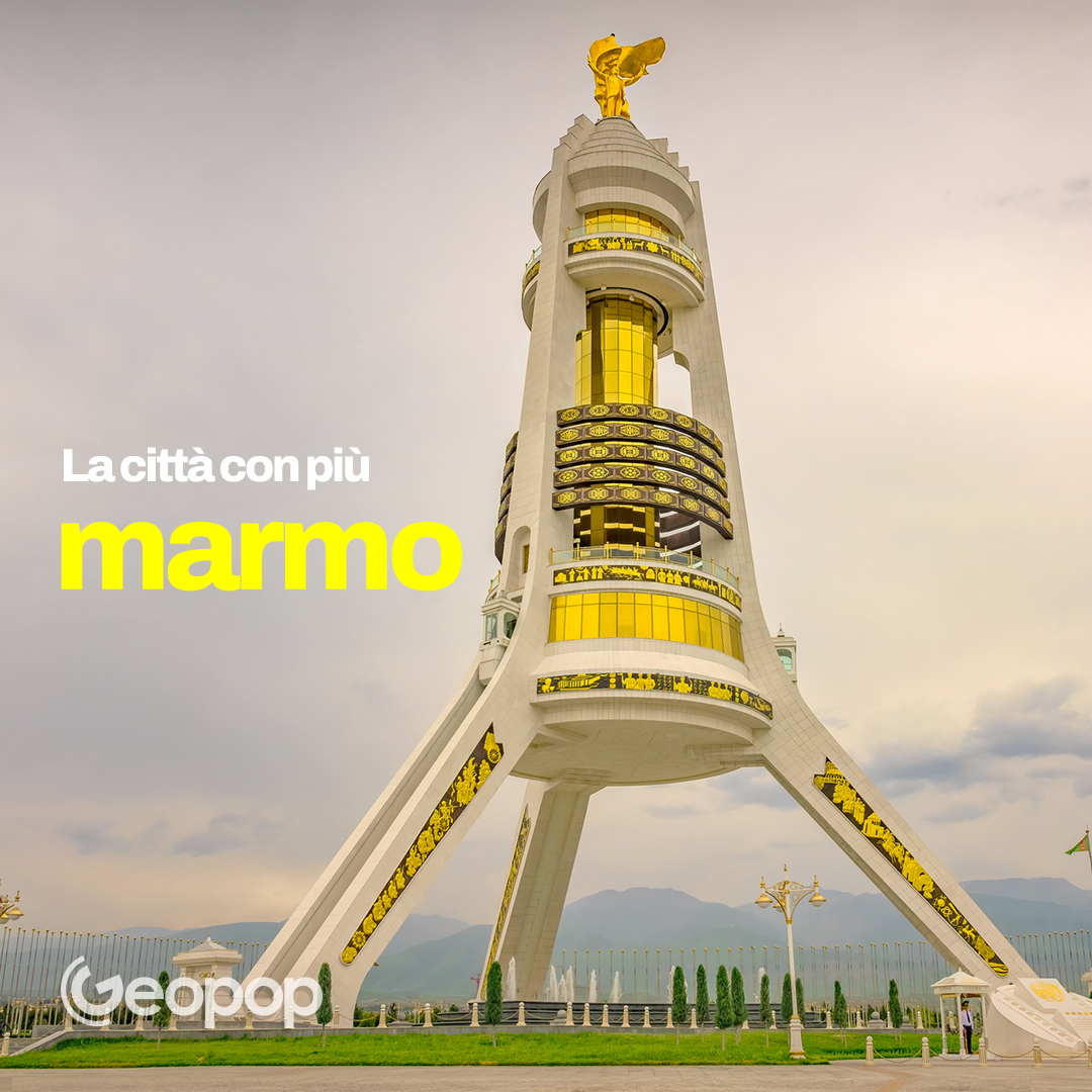 Ashgabat, la città con più marmo al mondo che resta deserta: cosa succede in Turkmenistan