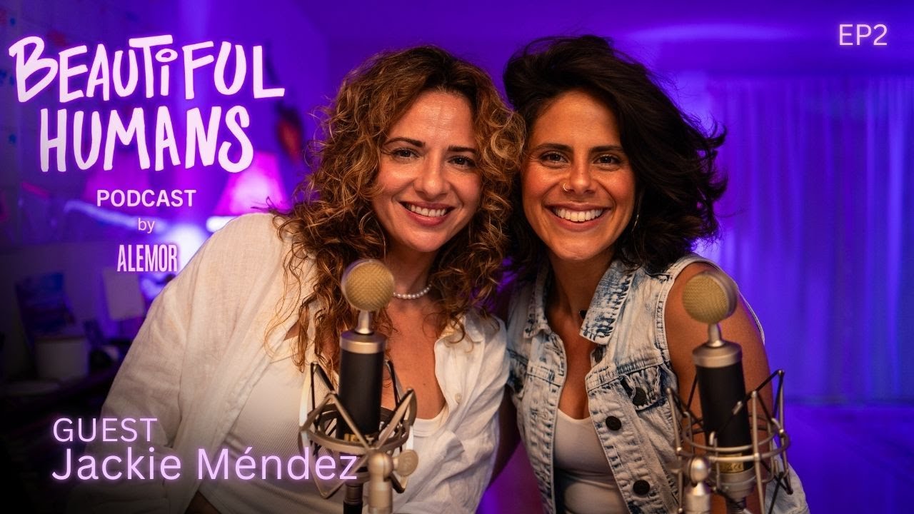 #002 – "Crear sin miedo, vivir sin permiso" con Jackie Méndez | Beautiful Humans Podcast episode artwork