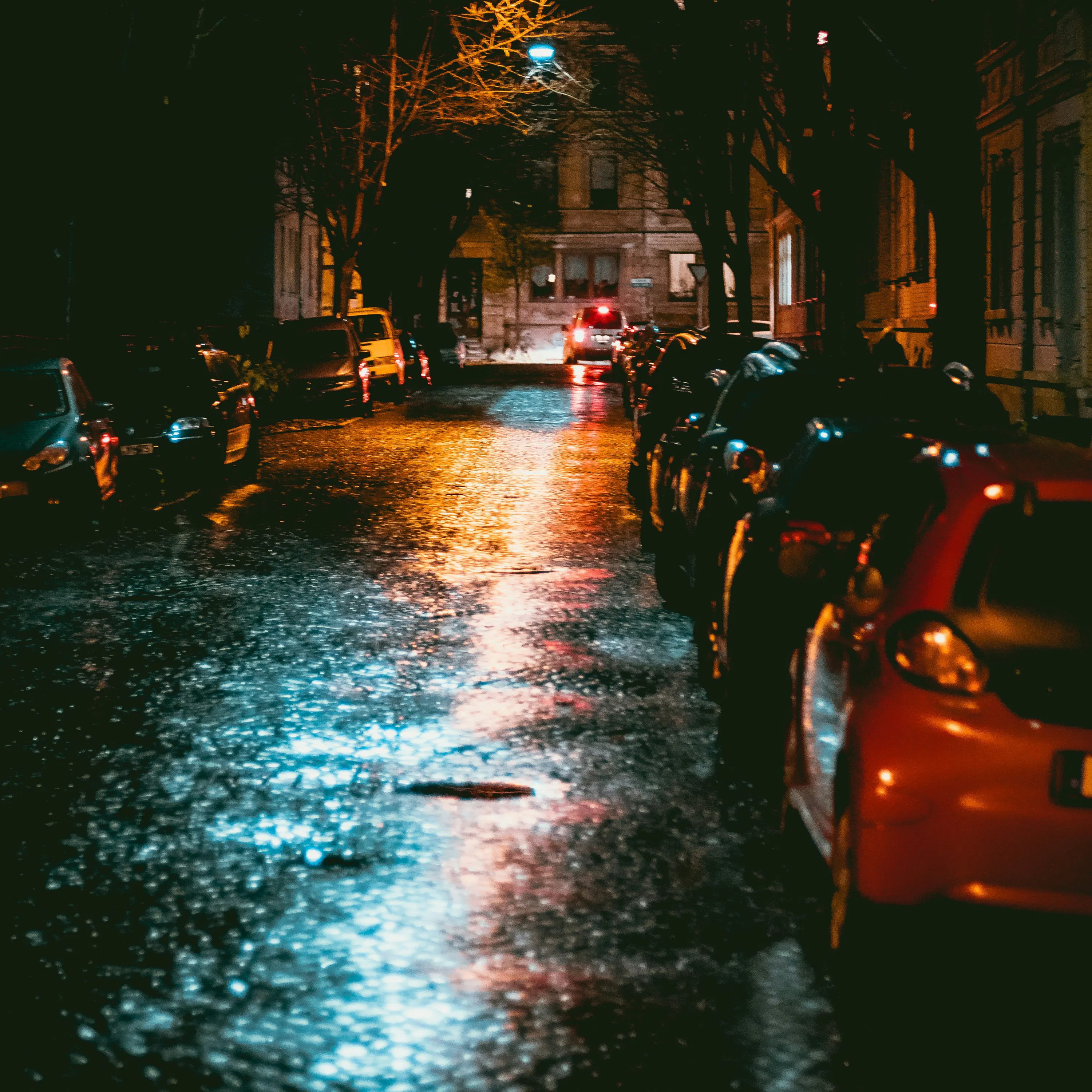 Midnight Calming Rain & Distant City Traffic: 8-Hour Soothing Rain for Relaxation, Studying & Sleep episode artwork