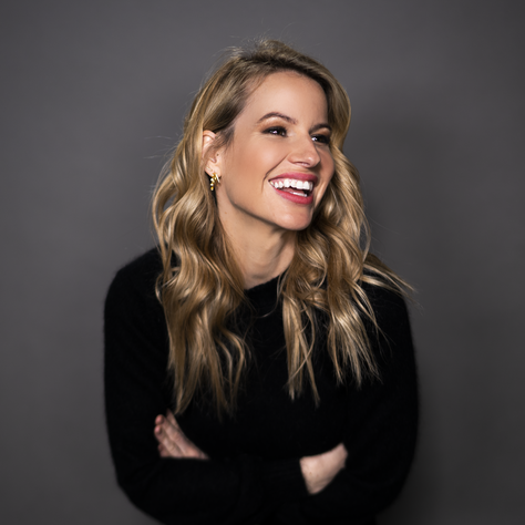 Mádai Vivien ragyog, amióta nagykövet