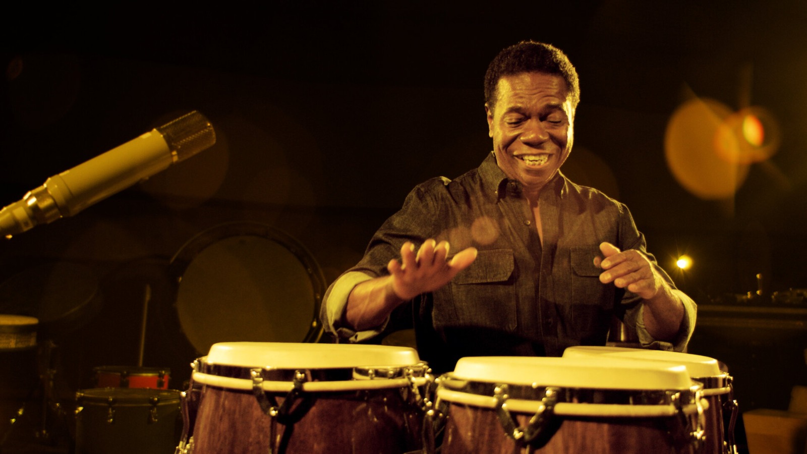 Documentário fala sobre brasileiro que trabalhou com Michael Jackson