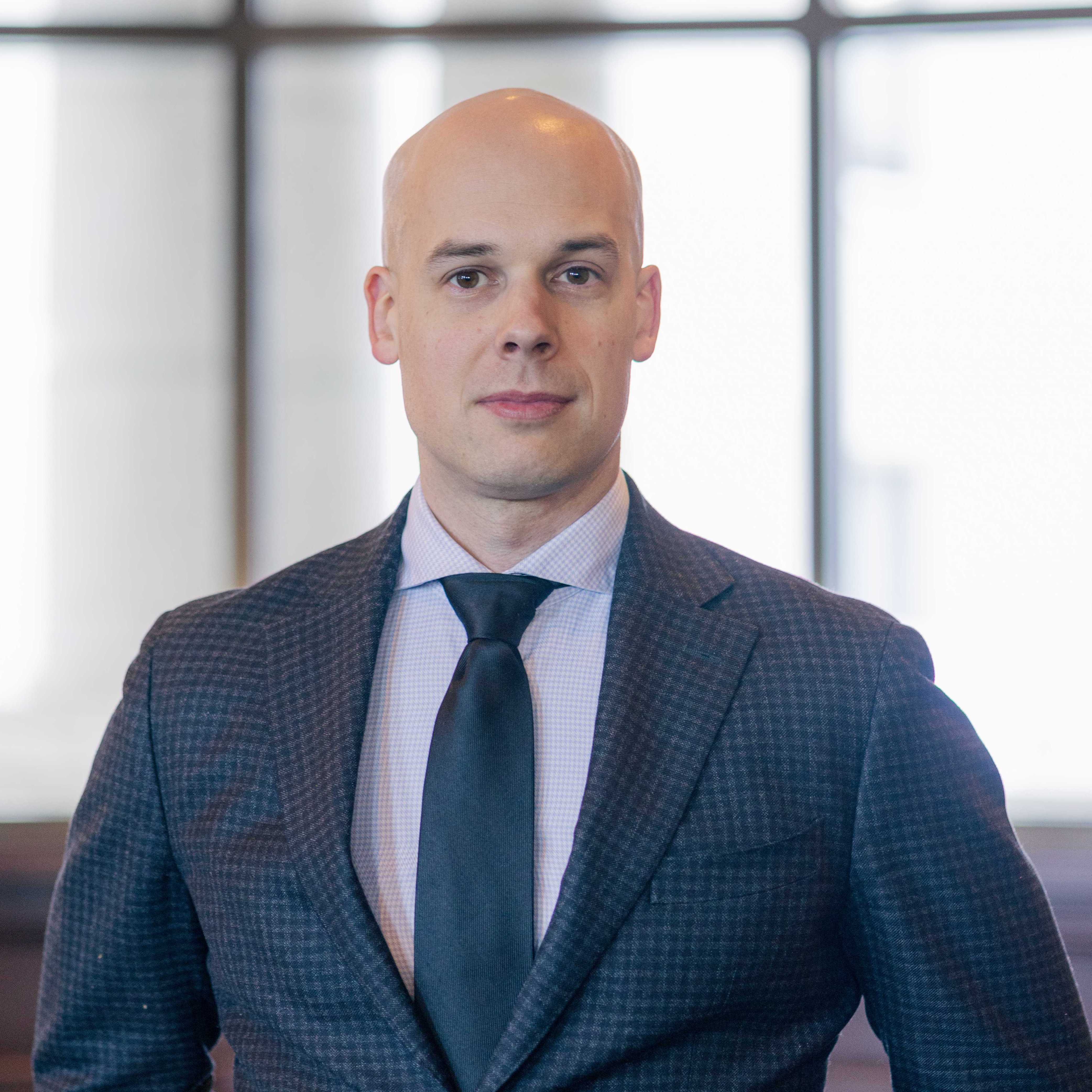 Ep. 316 Basivertebral Nerve Ablation with Dr. Olivier Clerk-Lamalice