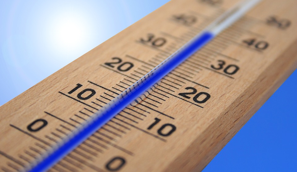 União Europeia aprova novas metas climáticas às vésperas da COP30