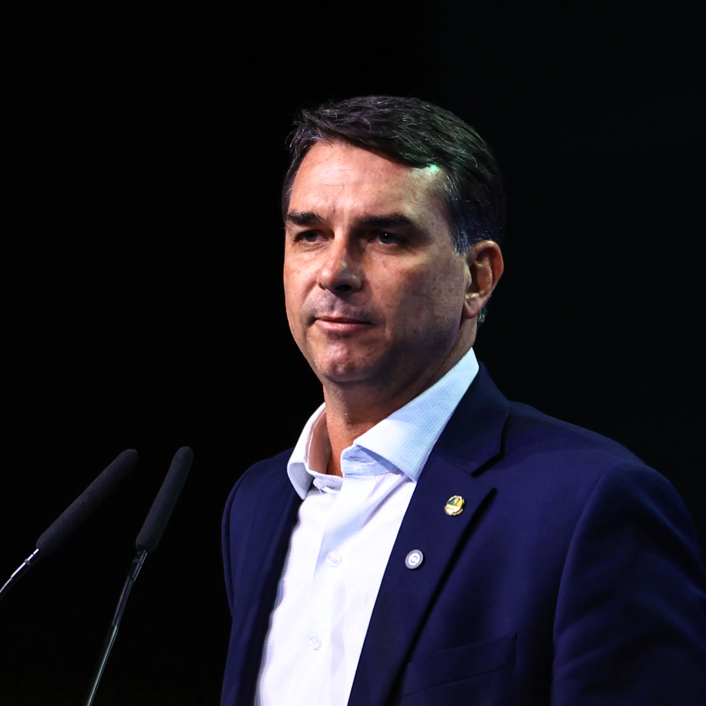 'Arcabouço fiscal não tem credibilidade', diz responsável pelo plano econômico de Flávio Bolsonaro (PL)