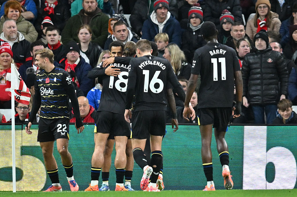 The Weekly - Who’s in your starting 11 to face Fulham?