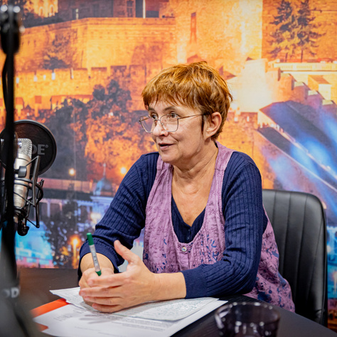 Szépírók Társasága: Nem húzzuk le a rolót