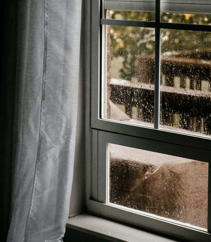Relaxing Rain Dropping on Window: 3-Hour Tranquil Rainfall Sounds for Blissful Sleepiness