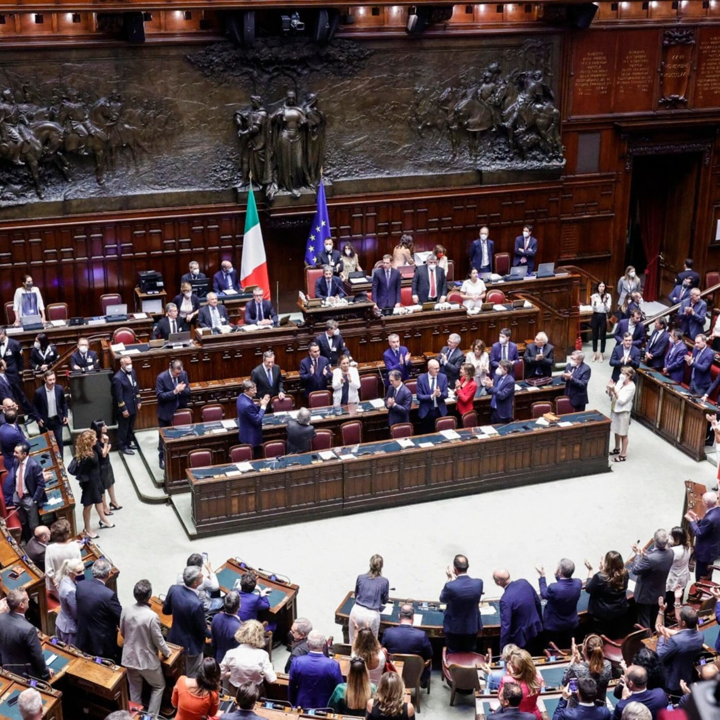 Com'è avvenuto il "Draghicidio" e che cosa succede adesso