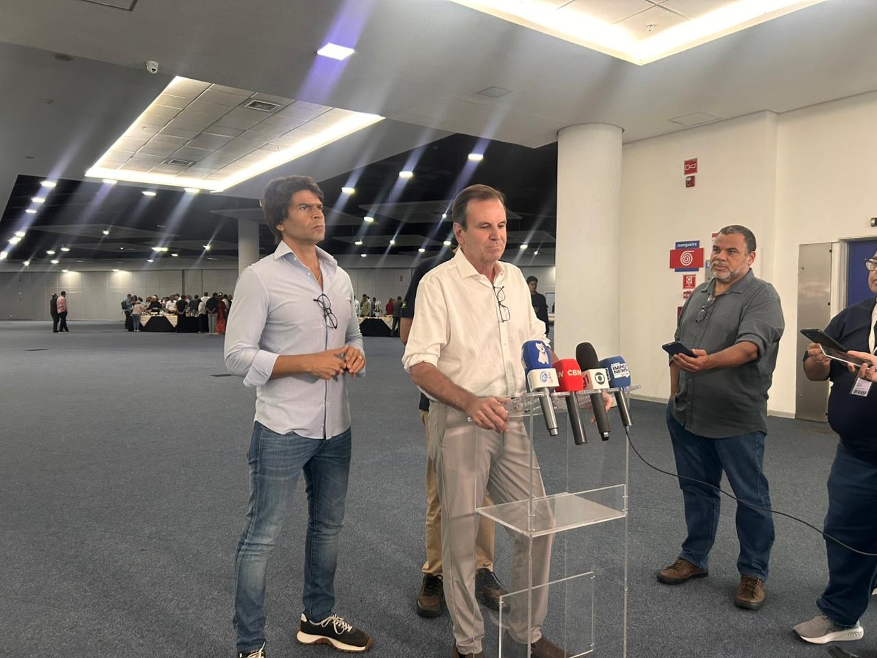 Paes afirma candidatura ao Governo do Rio e declara apoio à reeleição de Lula