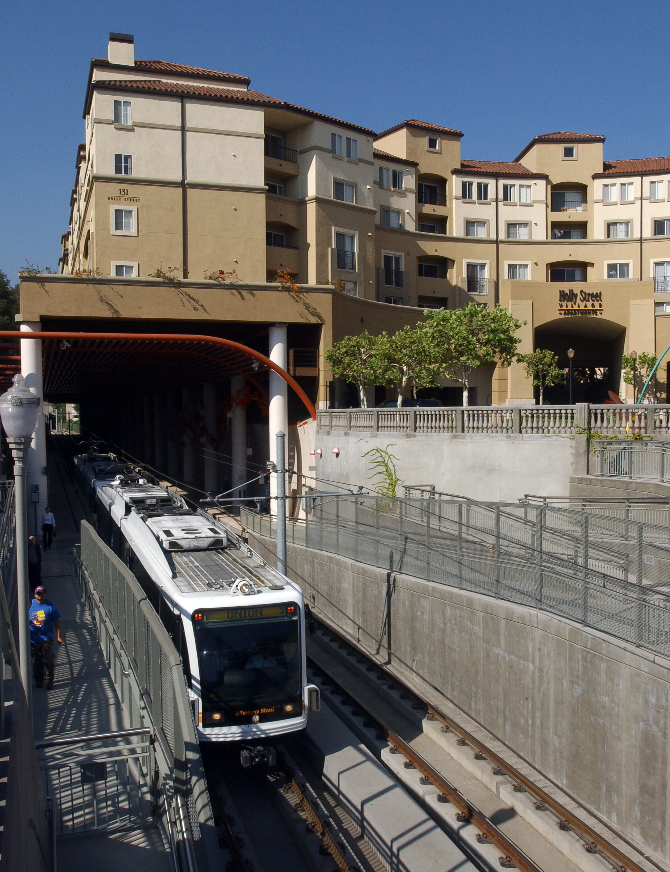 Why Aren't There More Condos For Sale In California?