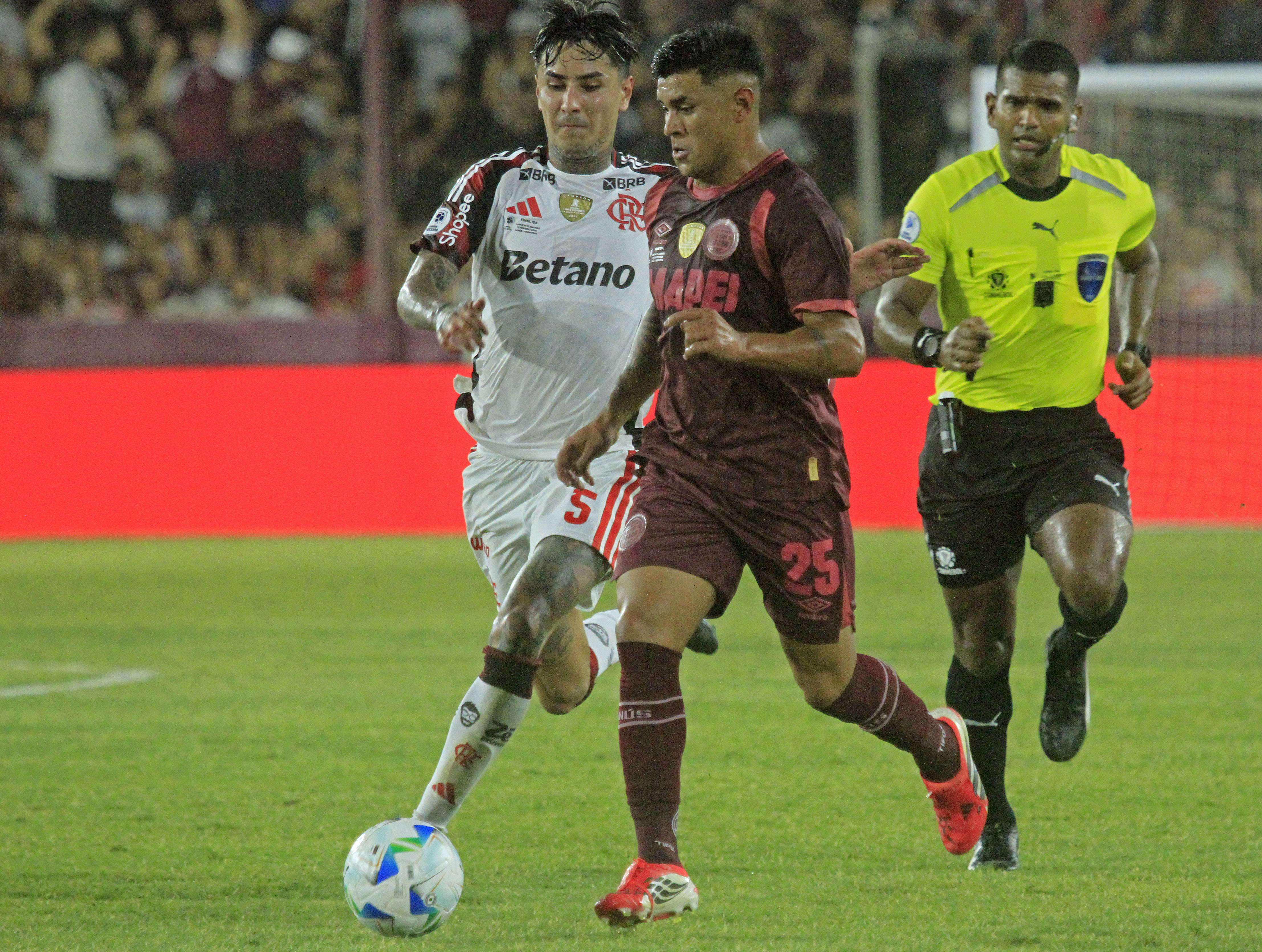Lanús vence o Flamengo pela Recopa Sul-Americana