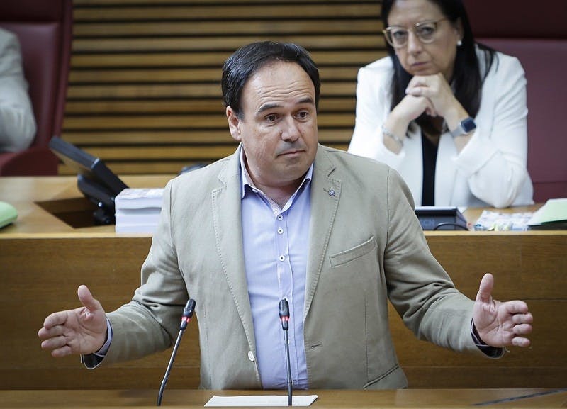 Valencianos… ya tenemos presidente Valencianos… ya tenemos presidente