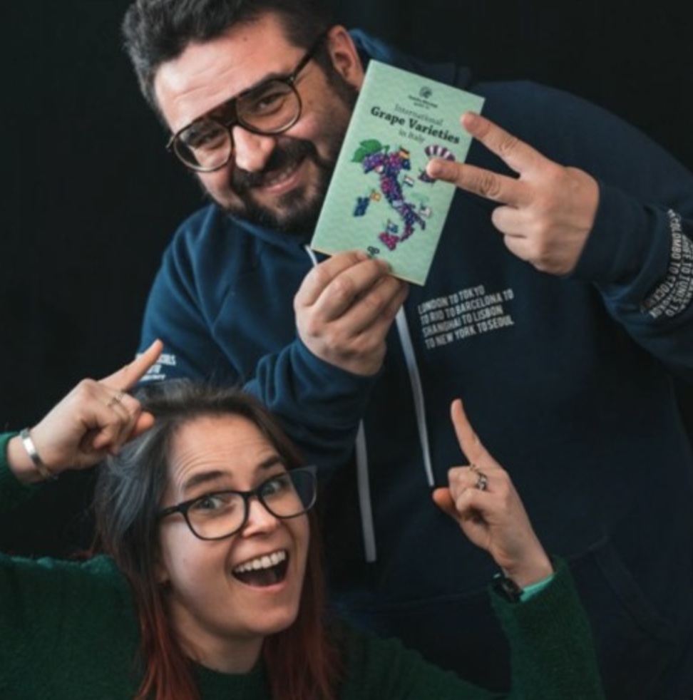 Ep. 532 Moscatos & Malvasias | Jumbo Shrimp Guide to International Grape Varieties