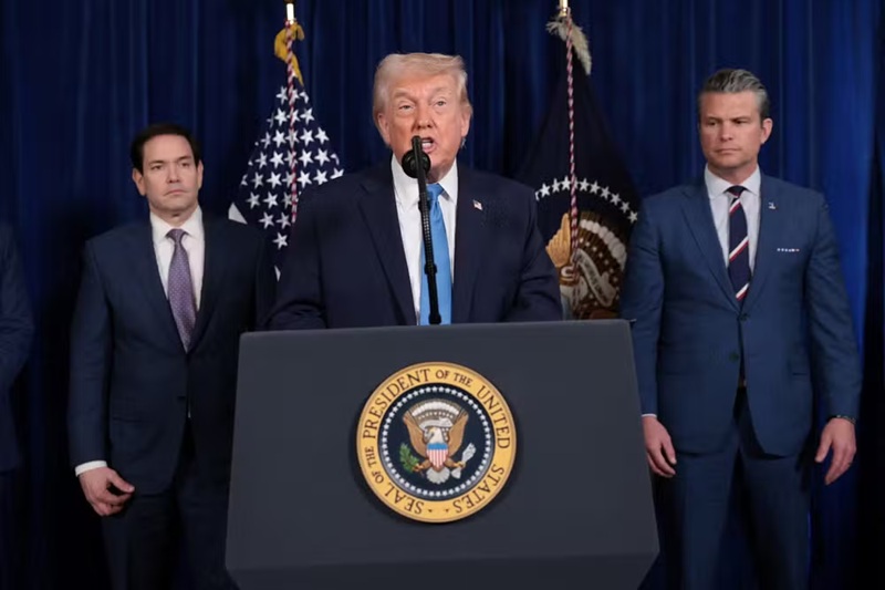 Donald Trump concede entrevista coletiva após ataque americano à Venezuela