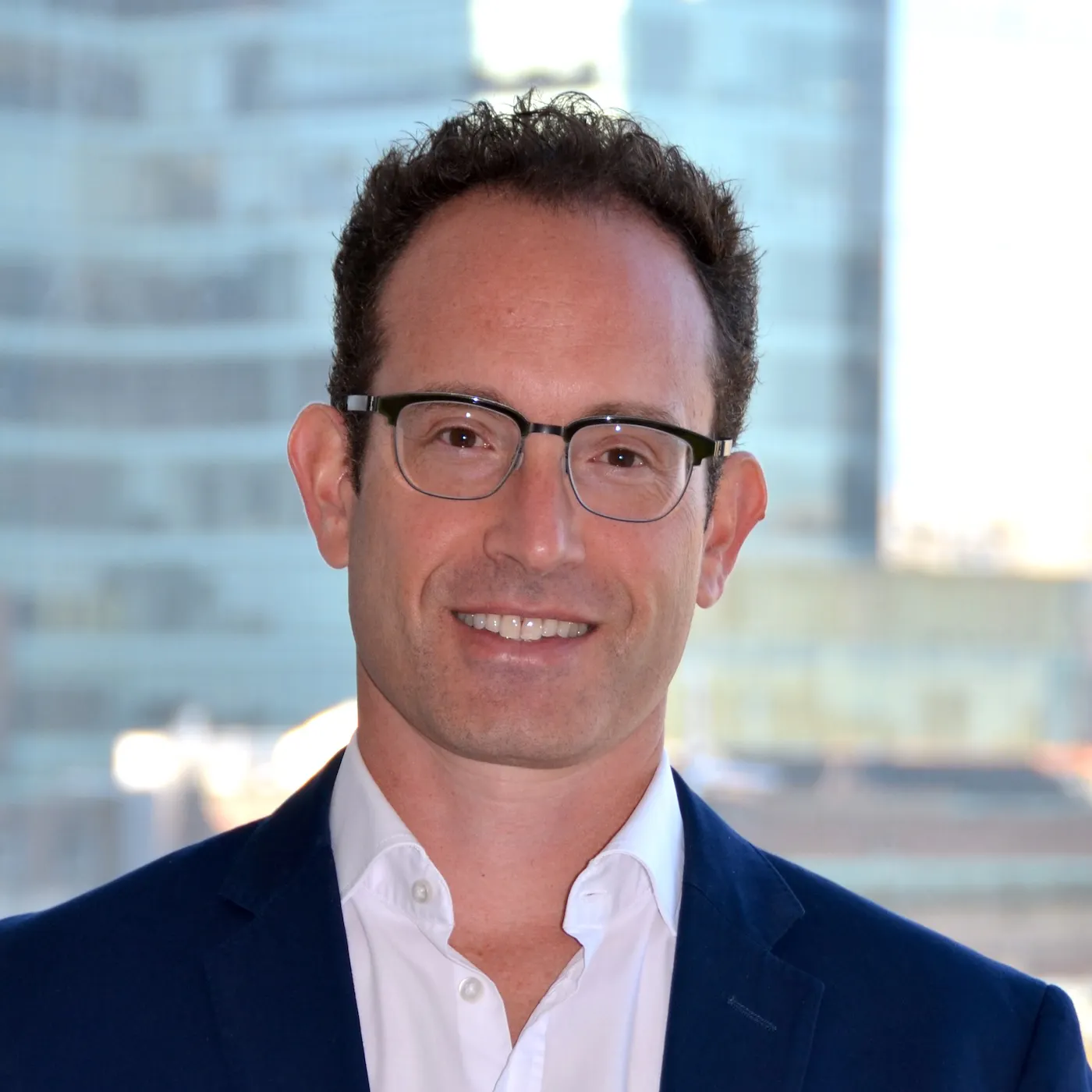 Ep. 78 The Business of Gynecology in Canada with Dr. Jonathon Solnik