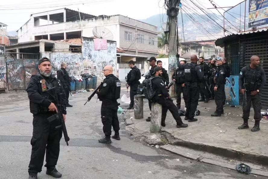 'Brasileiro pensa em segurança o tempo todo', diz especialista sobre medo da violência