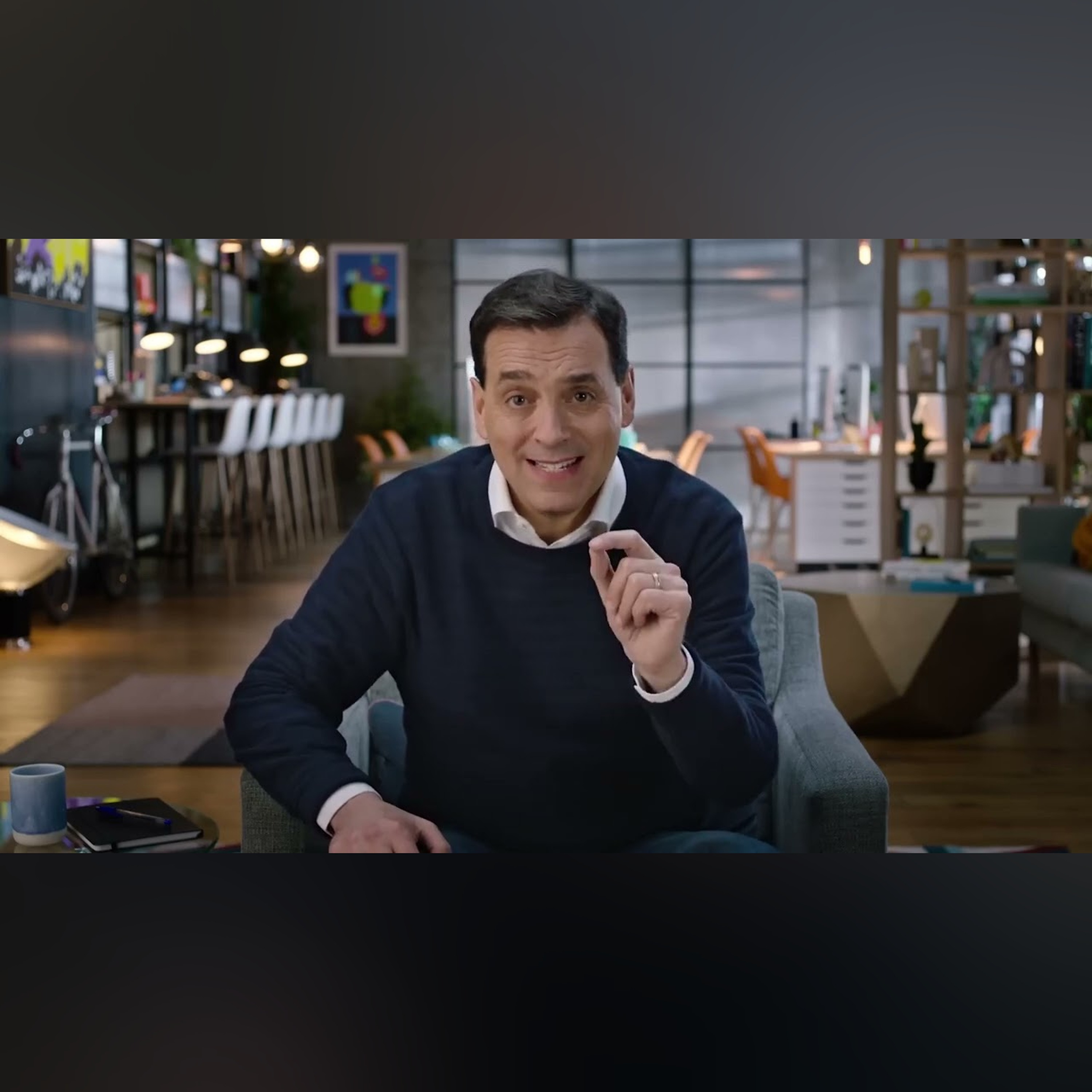 Daniel Pink Teaches Sales and Persuasion - MasterClass Trailer