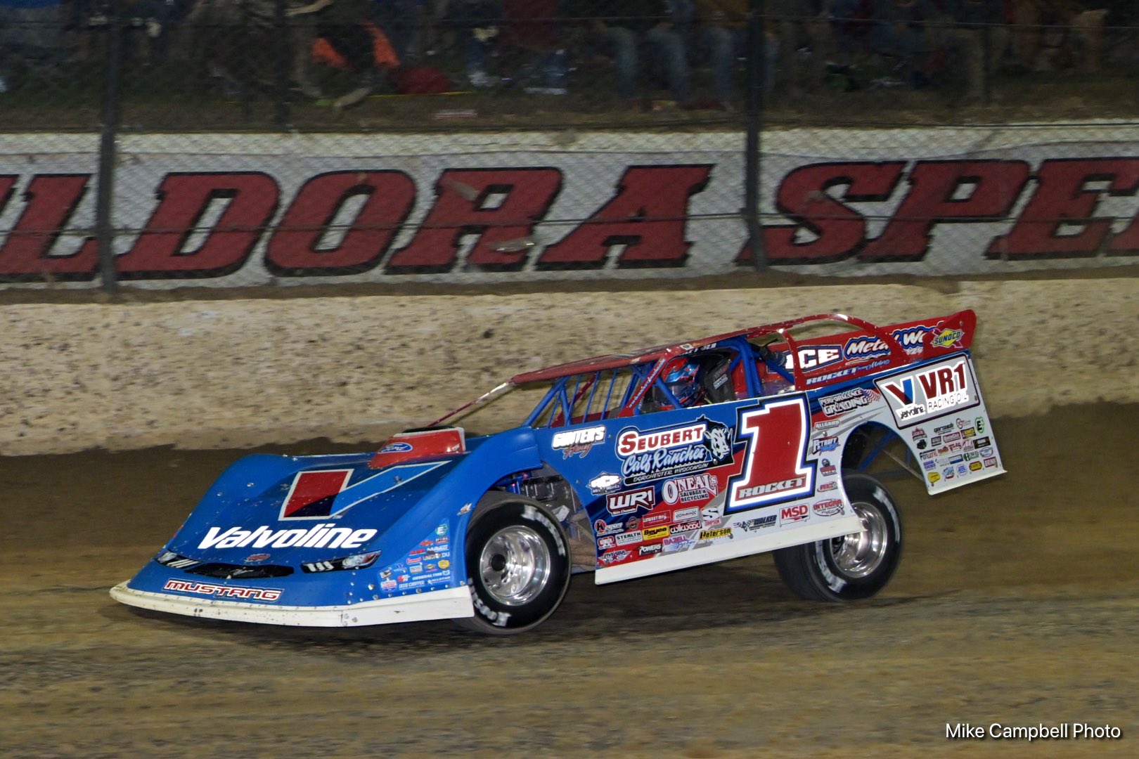 EMERGENCY POD on the 2023 Dirt Track World Championship episode artwork