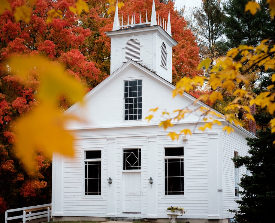 MIT: The Revolutionary Worlds of Lexington and Concord Compared 