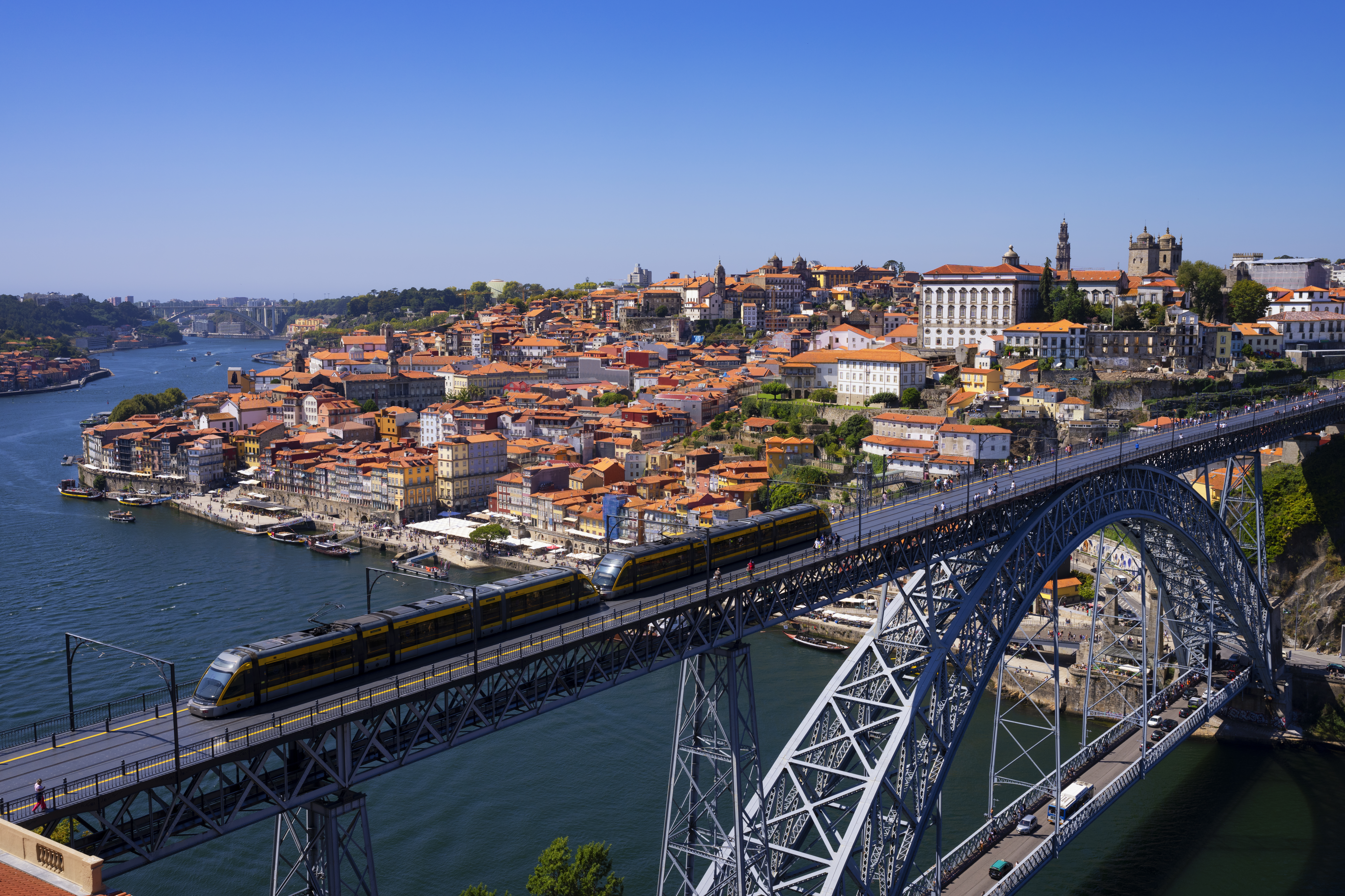 Segundo turno em Portugal revela guinada à direita, mas eleitor tende ao moderado, diz jornalista