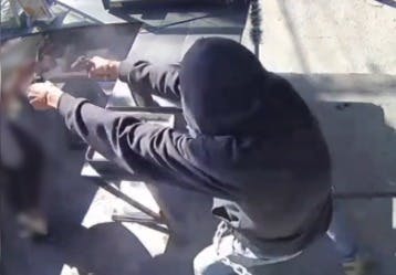 Justiça de São Paulo decreta prisão de homem que atirou seis vezes na ex-companheira Justiça de São Paulo decreta prisão de homem que atirou seis vezes na ex-companheira