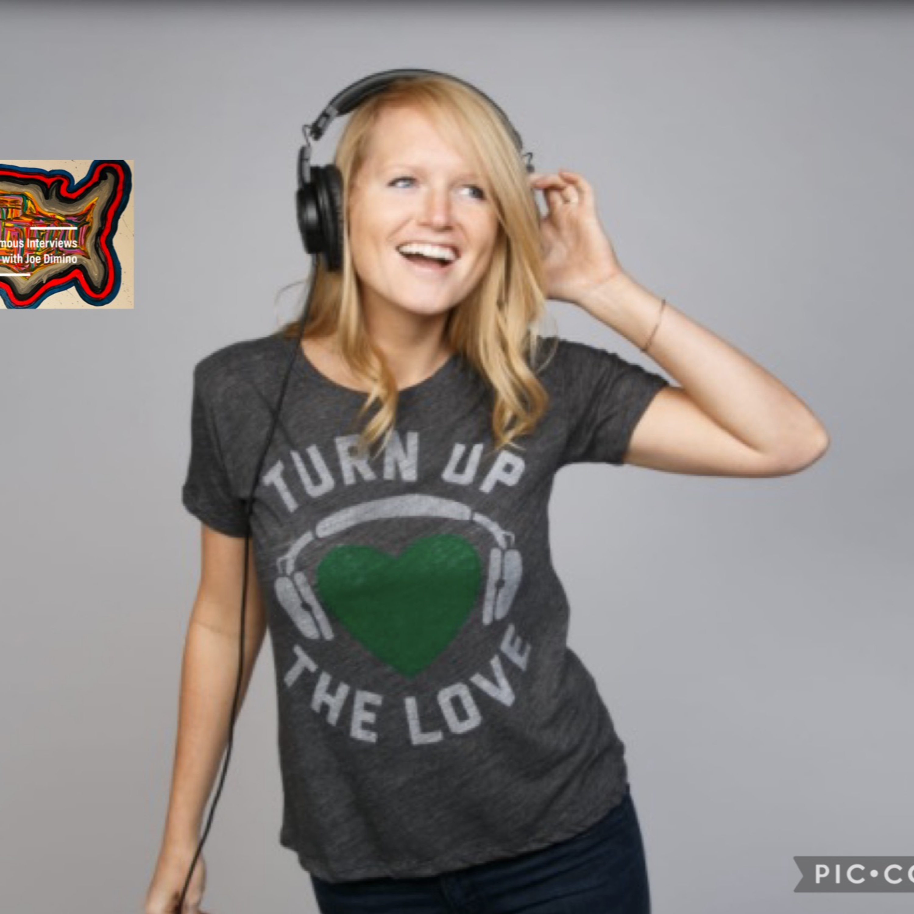 Customer-Focused Strategic Consultant, Community Builder & Leader Megan Smolen episode artwork