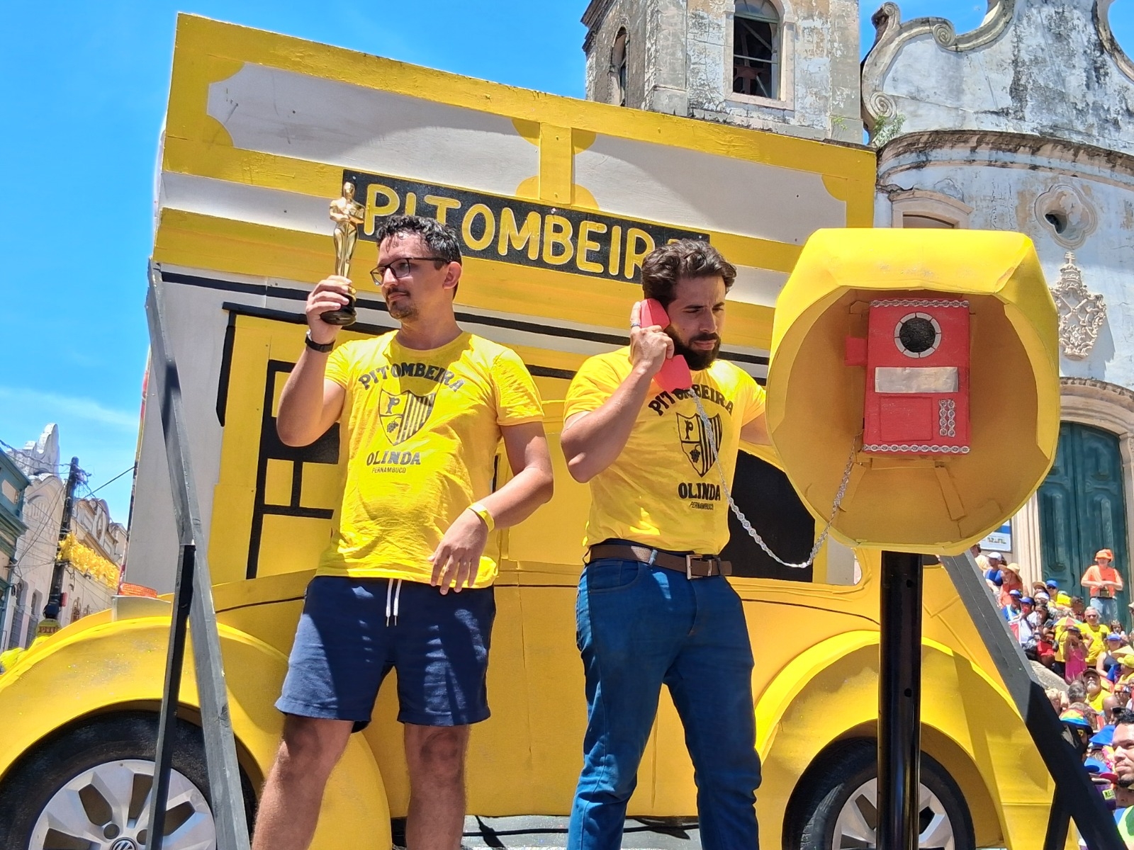 Pitombeira homenageia 'O Agente Secreto' e arrasta multidão em Olinda episode artwork