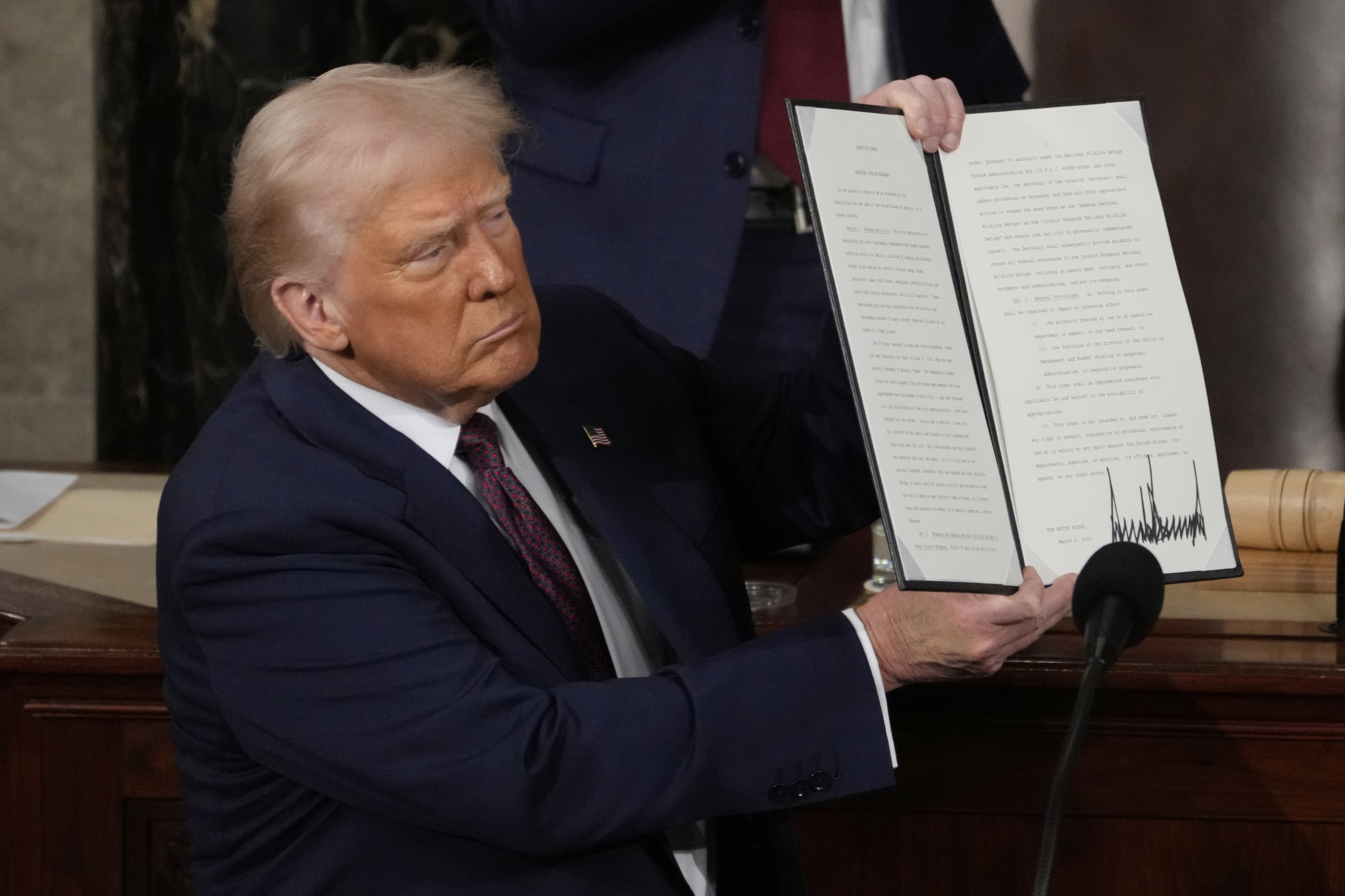 Trump honra a Jocelyn Nungaray