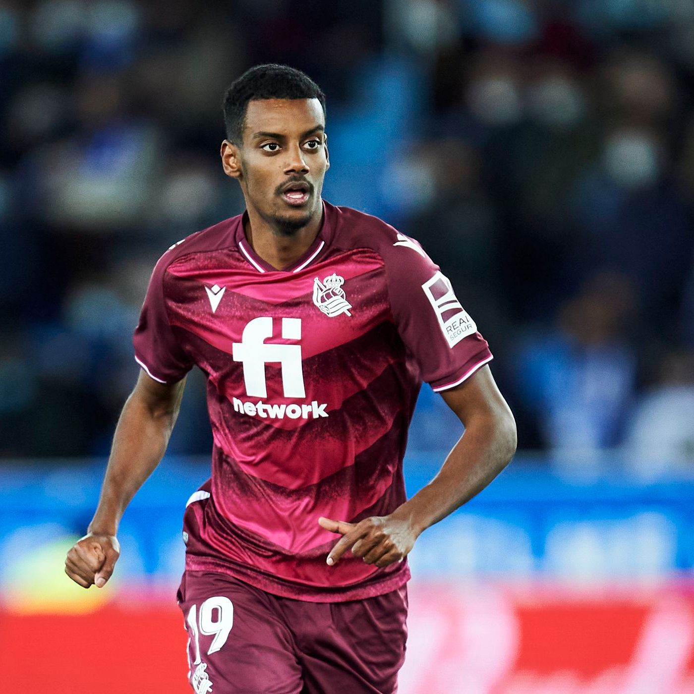 Arsenal 'eye' Alexander Isak, Burnley draw reaction & Tomiyasu injury | #TheArsenalAgenda episode artwork