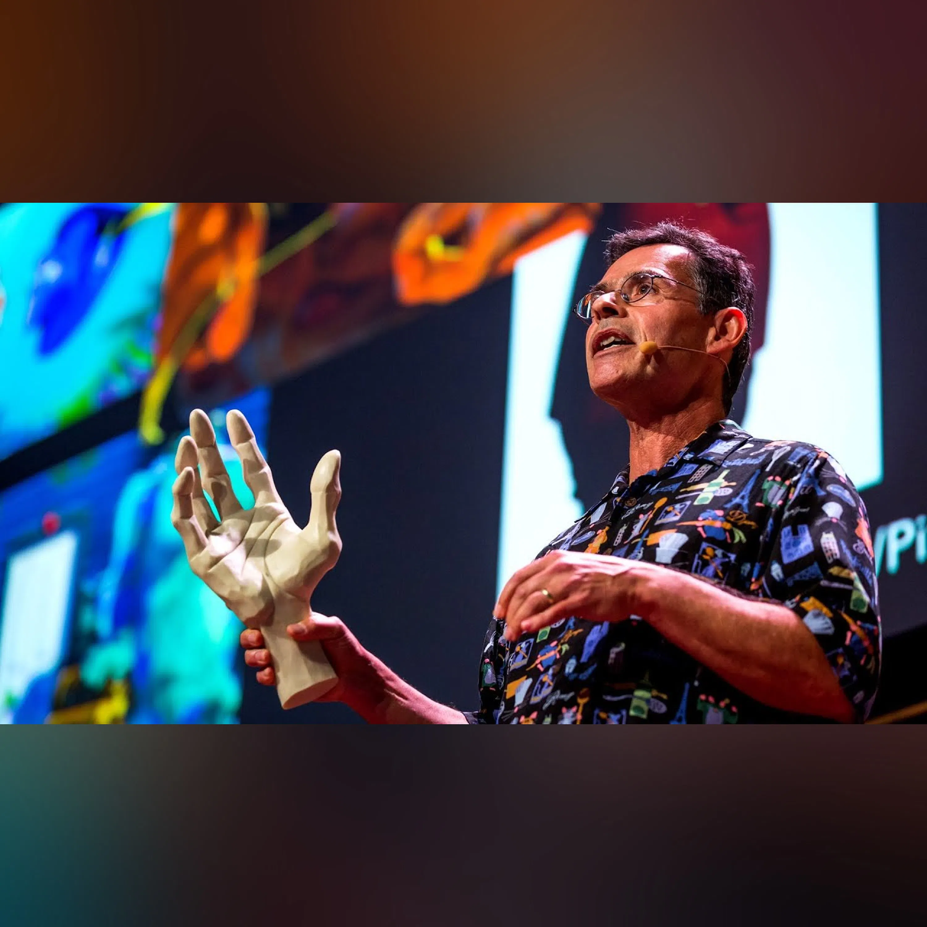 Pixar: The math behind the movies - Tony DeRose