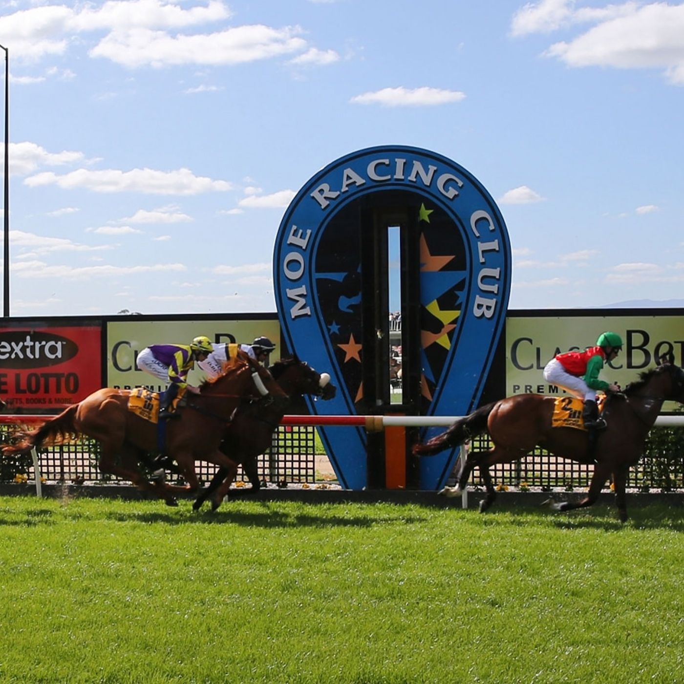 Moe Racing Club's Shane Berry chats to Andrew Kuuse about Sundays Anzac Day race meeting episode artwork