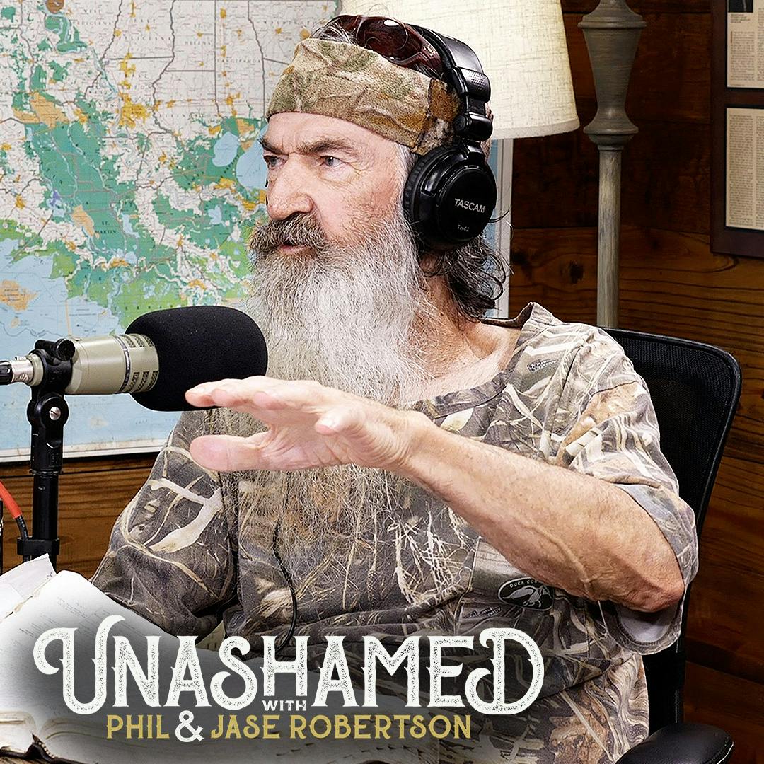Ep 720 | Phil Robertson’s Answer to Cocaine in the White House & Jase’s Dog Is Rescued by Facebook
