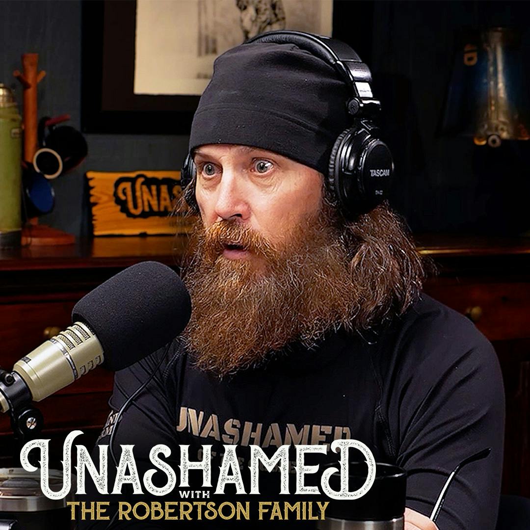 Ep 1247 | Jase Admits How an Awkward Auction Turned Into a Life-Changing Coincidence Ep 1247 | Jase Admits How an Awkward Auction Turned Into a Life-Changing Coincidence