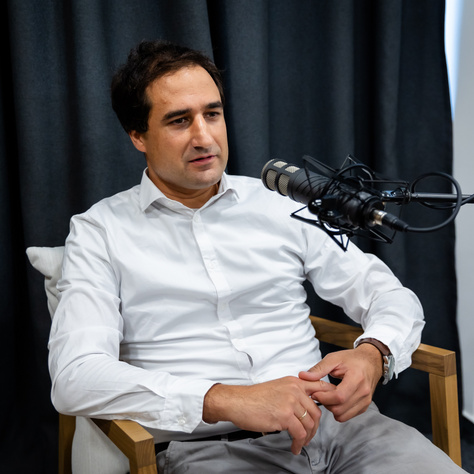 Egy hétre beköltöznek a kastélyba