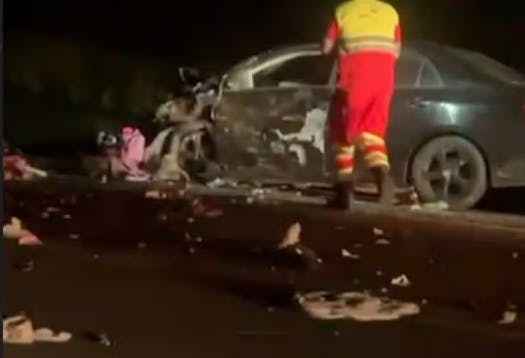 Acidente entre quatro veículos deixa quatro mortos e três feridos no Espirito Santo Acidente entre quatro veículos deixa quatro mortos e três feridos no Espirito Santo