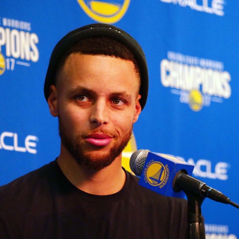 Steph Curry on his injury rehab and his best dad joke episode artwork