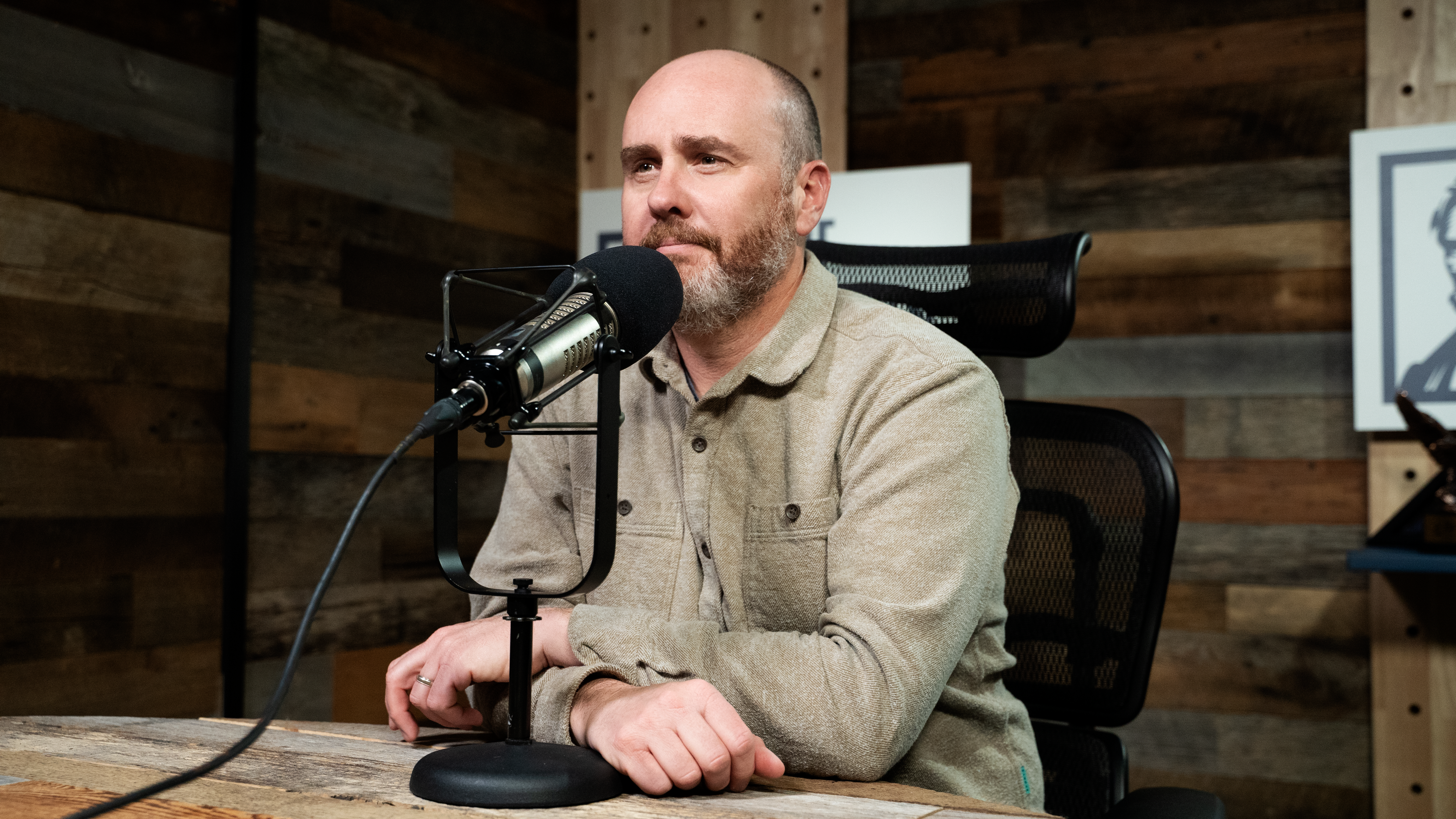 The Apollo 13 Election :: The Pod Save America Interview Created More Questions Than It Answered