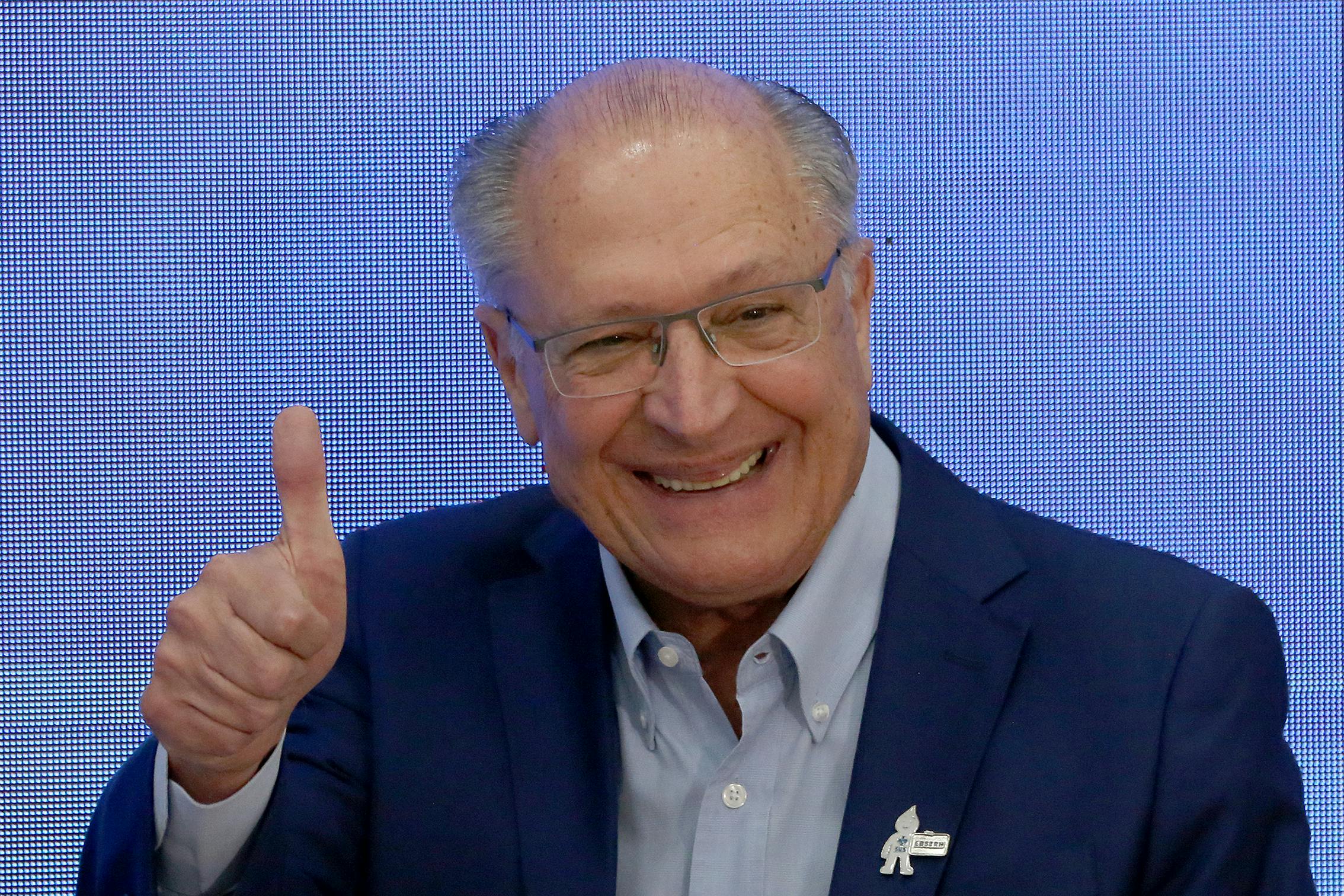 Alckmin diz que redução de taxas foi 'positiva e na direção correta', mas 'distorção' ainda precisa ser corrigida Alckmin diz que redução de taxas foi 'positiva e na direção correta', mas 'distorção' ainda precisa ser corrigida