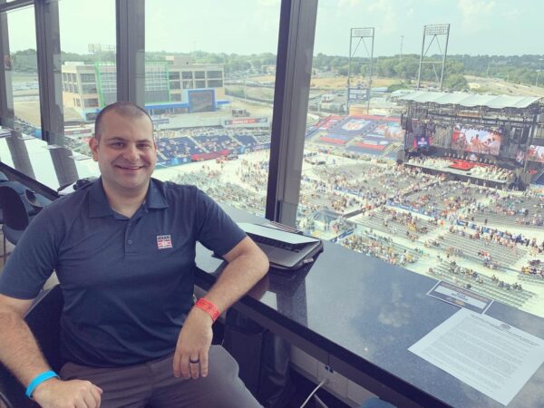 The Howitzer and Buzz-saw Show