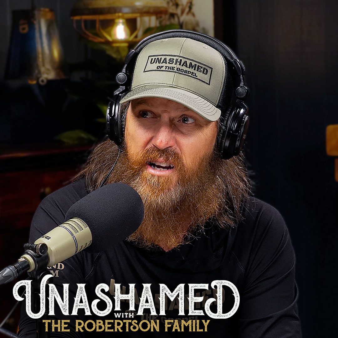 Ep 1128 | Jase Claps Back at a Guy Who Tried to “Correct” His Sermon