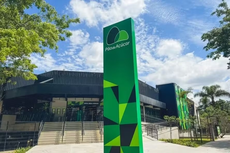 CEO do Grupo Pão de Açúcar diz que operação 'segue normalmente' e não prevê demissões