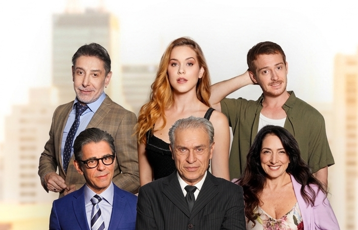 'Caixa 2' leva escândalos políticos e humor ácido ao palco em São Paulo